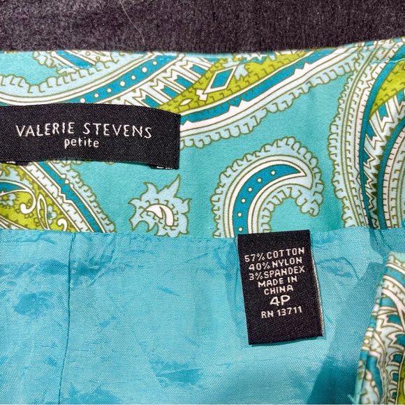 🥳💐SKIRT VALERIE STEVENS skirt, Size 4P - Picture 4 of 6